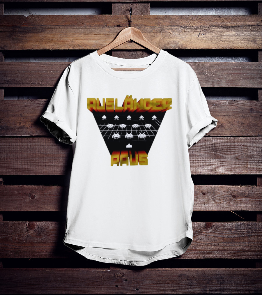 Ausländer Raus Retro Gaming T-Shirt