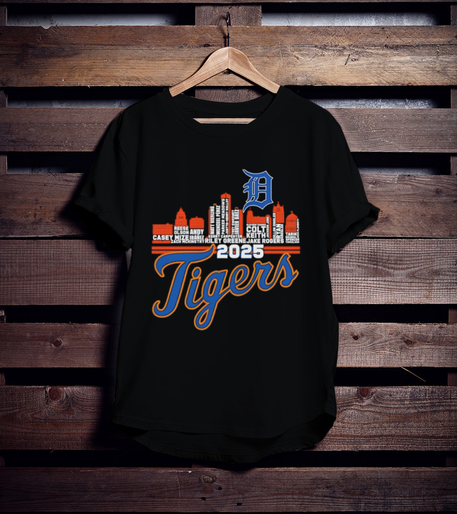 Detroit Tigers 2025 City Skyline Baseball Players T-Shirt