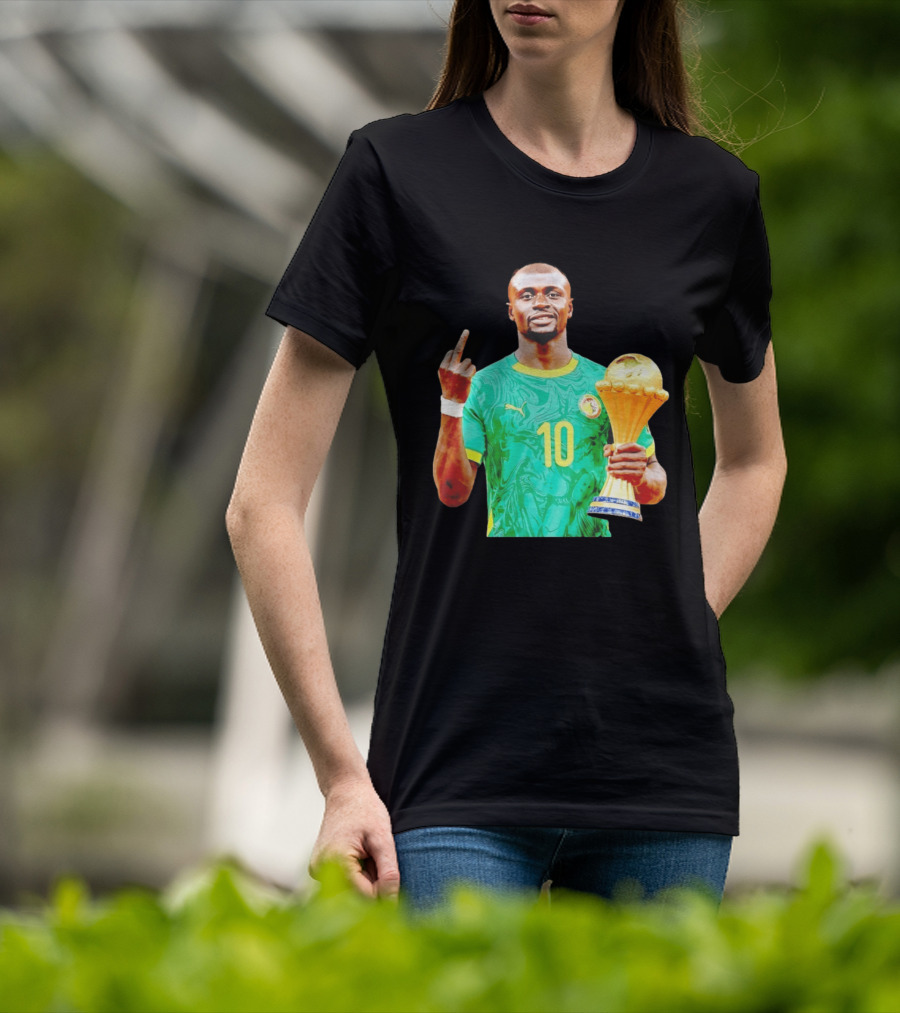 Sadio Mane Number 10 Senegal Jersey Holding Trophy Middle Finger T-Shirt