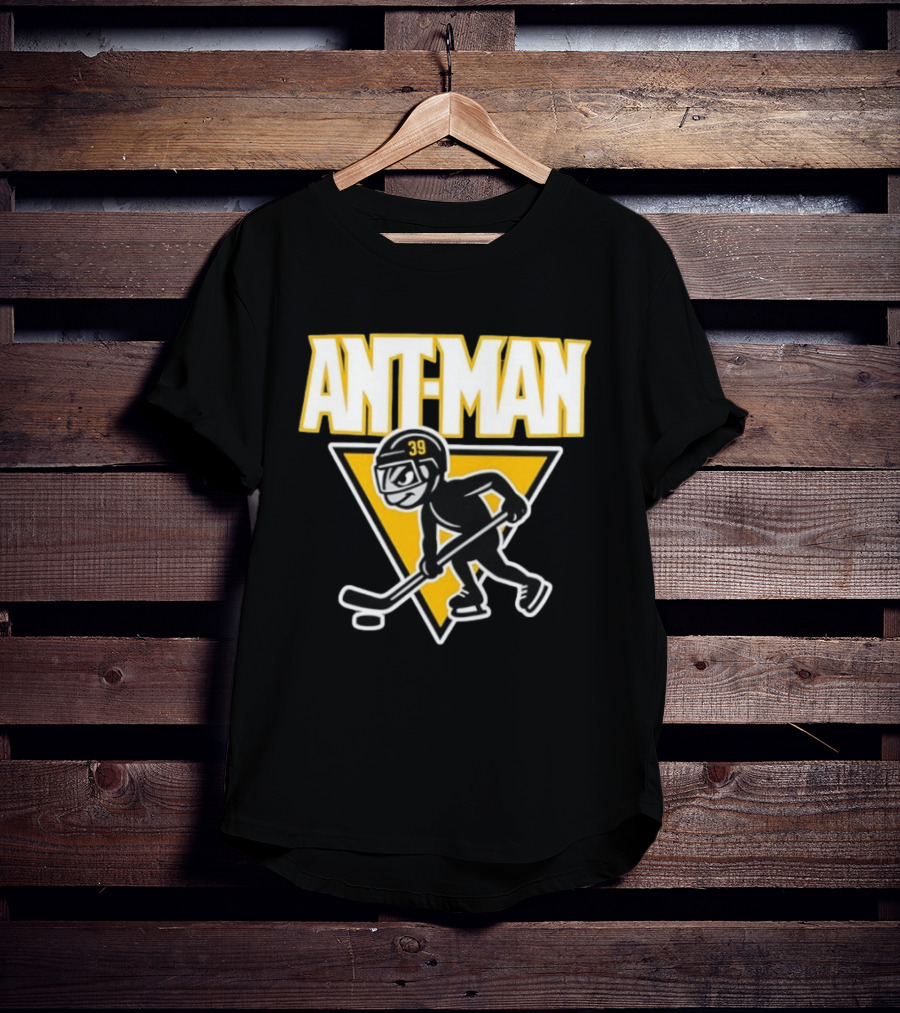Ant Man Pittsburgh Penguins Hockey Player Number 39 T-Shirt