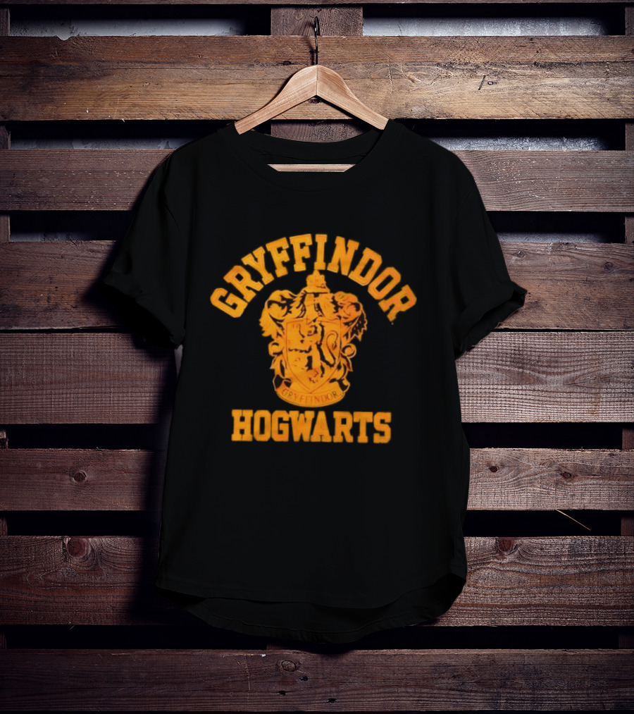 Gryffindor Hogwarts School Crest Shield Lion T-Shirt