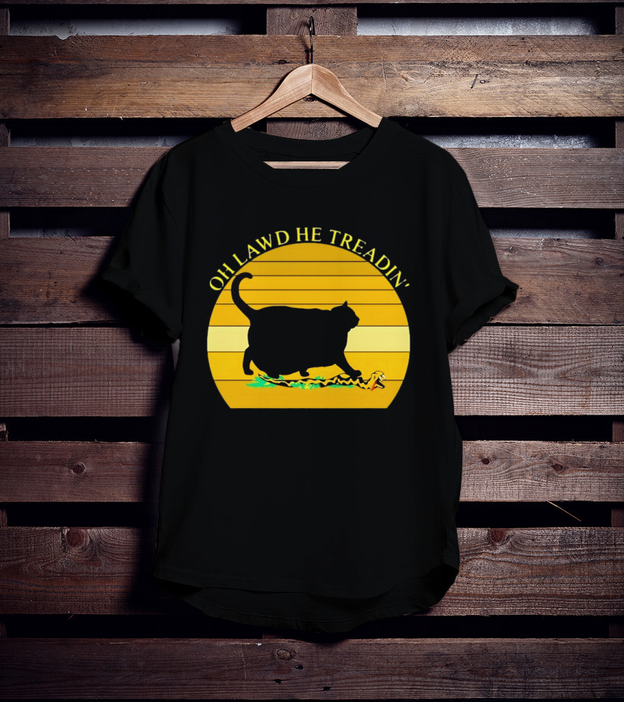 Oh Lawd He Treadin' Black Cat Vintage Retro Sunset T-Shirt