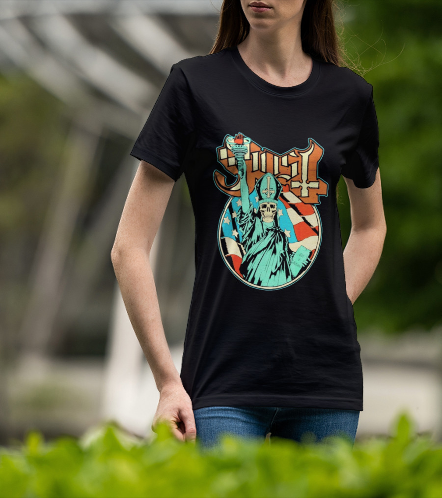 Ghost Statue Of Liberty Skeleton Torch Metal Band T-Shirt