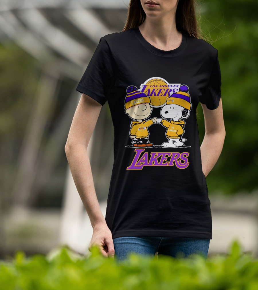 Charlie Brown Snoopy Fist Bump Los Angeles Lakers Basketball Fan Gear T-Shirt