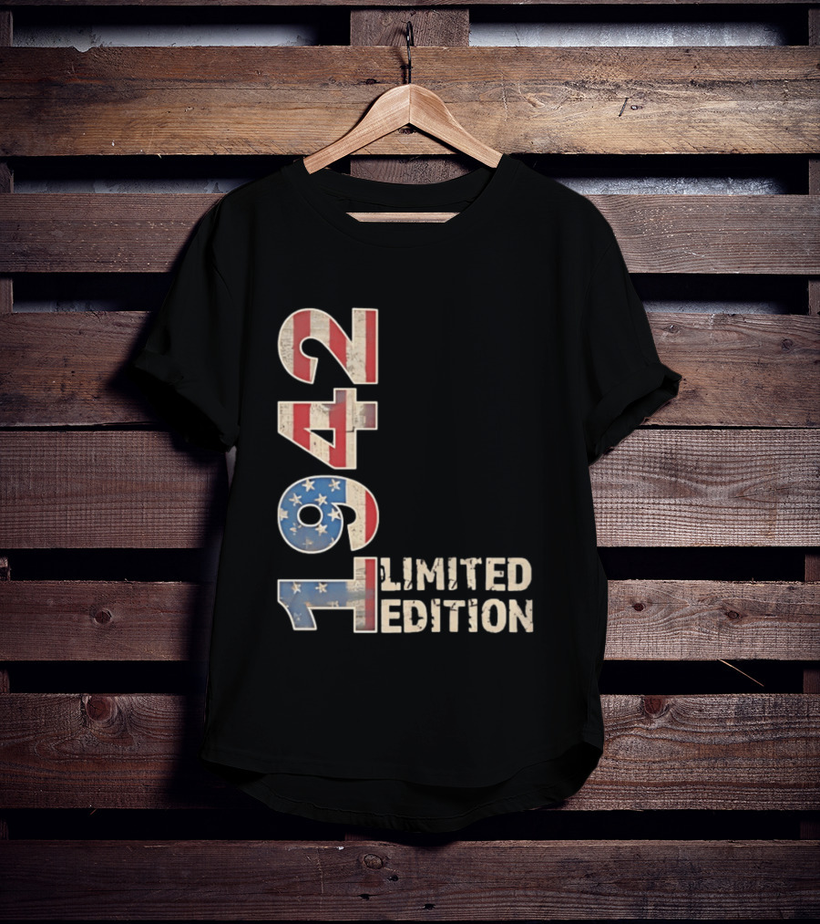 USA 1942 Limited Edition American Flag T-Shirt