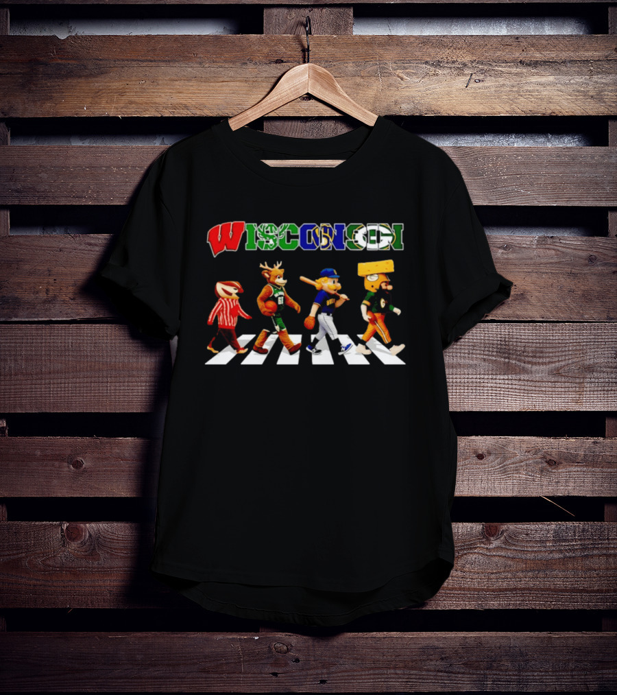 Wisconsin Milwaukee Bucks Brewers Green Bay Packers Sports Mascot Parade T-Shirt