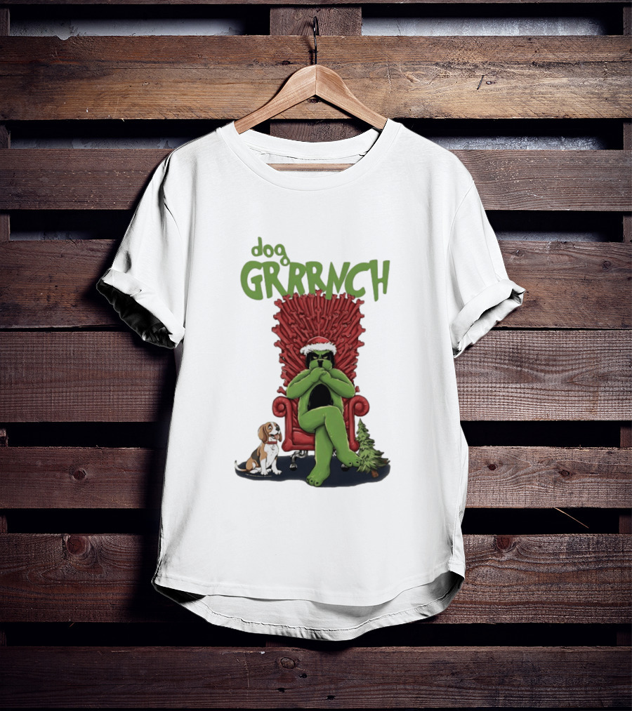 Dog GRRRINCH Christmas Throne Santa Hat Beagle T-Shirt