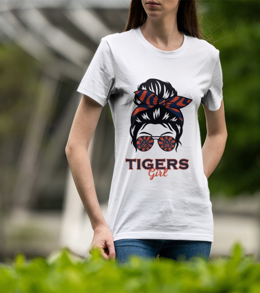 Auburn Tigers Girl Messy Bun Glasses Bow T-Shirt