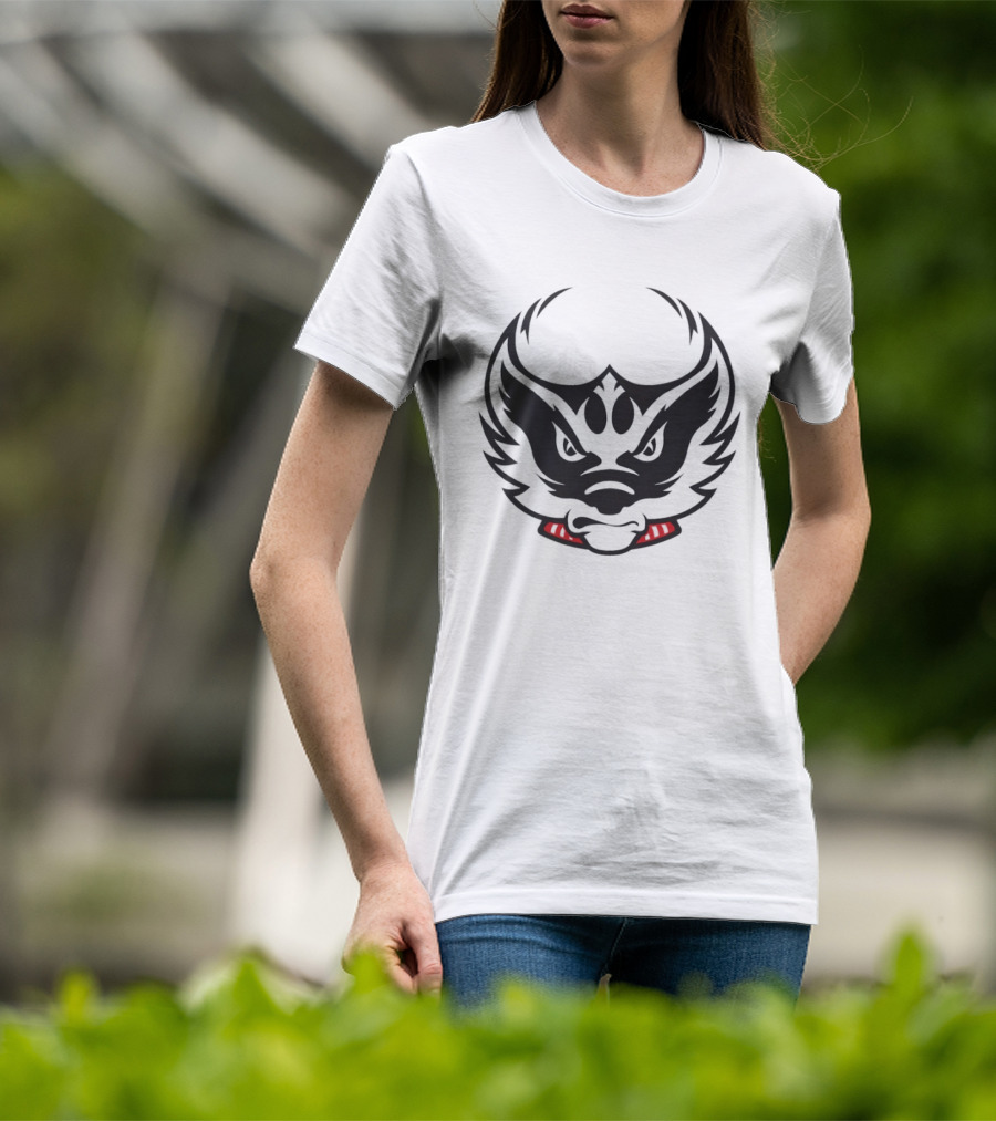 Wisconsin Badger Symbol Fierce Expression Red Collar T-Shirt