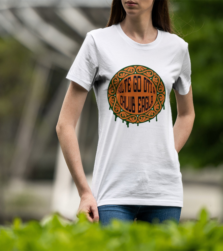 Failte Go Dti An Chlub Eagla Irish Welcome Celtic T-Shirt