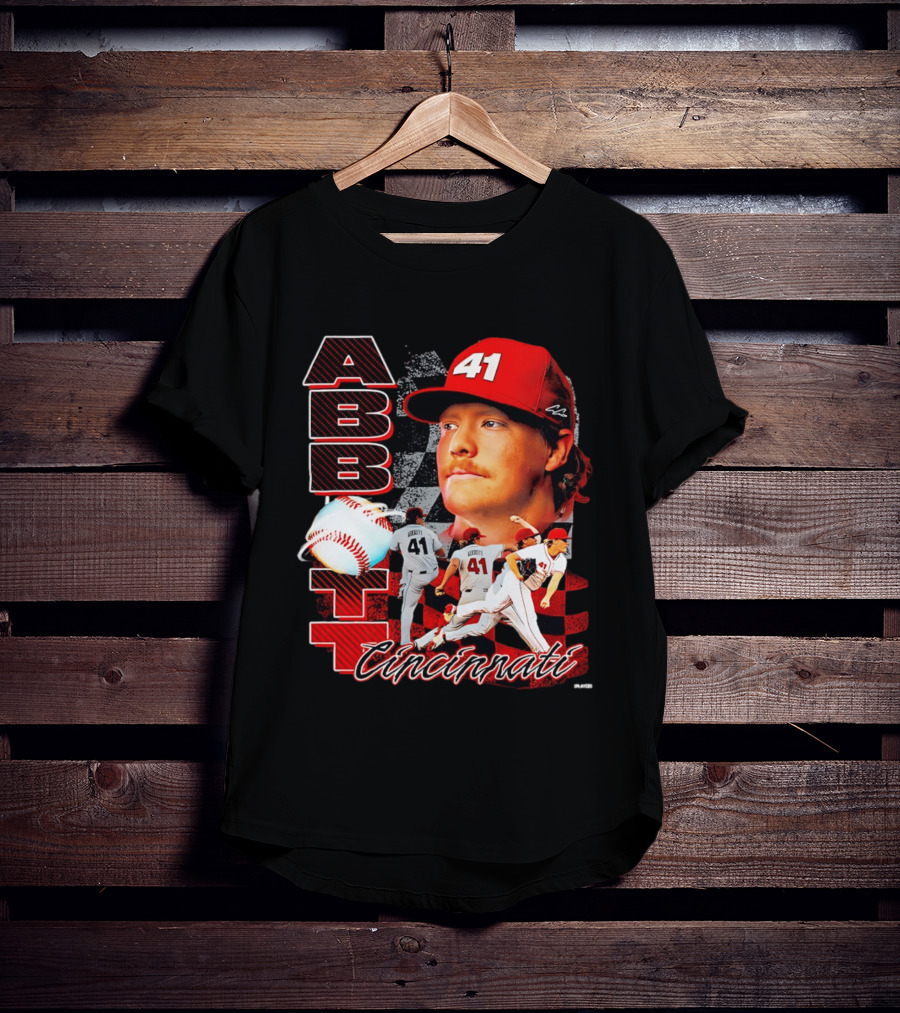 Cincinnati Reds Abbott 41 Baseball Pitcher Portrait Action T-Shirt