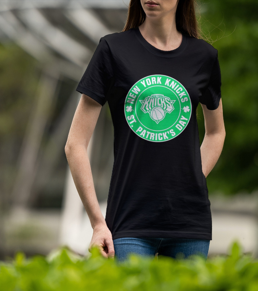 New York Knicks St Patrick's Day Shamrock Green Basketball Team Celebration T-Shirt
