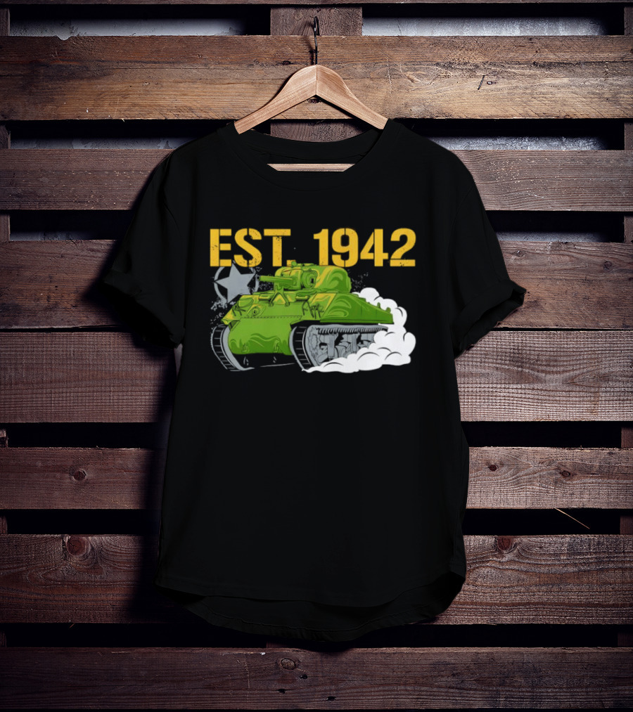 WW2 Sherman Tank EST 1942 World War II Historical Vehicle T-Shirt