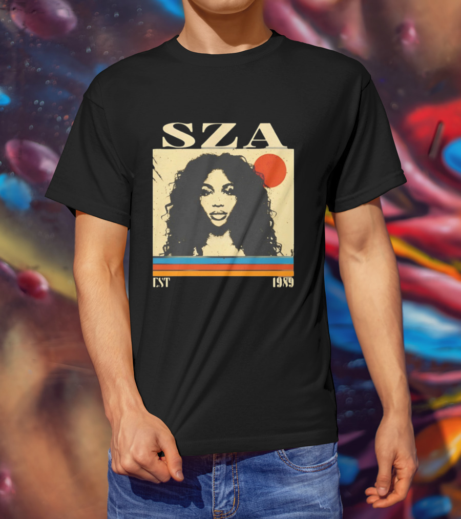 SZA EST 1989 Vintage Style Portrait With Retro Sun And Stripes T-Shirt
