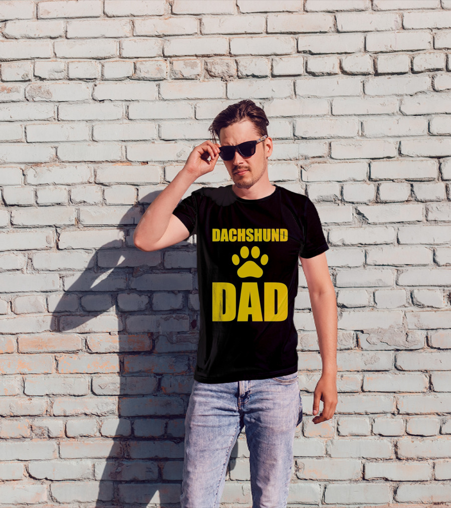 Dachshund Dad Wiener Dog Paw Print T-Shirt