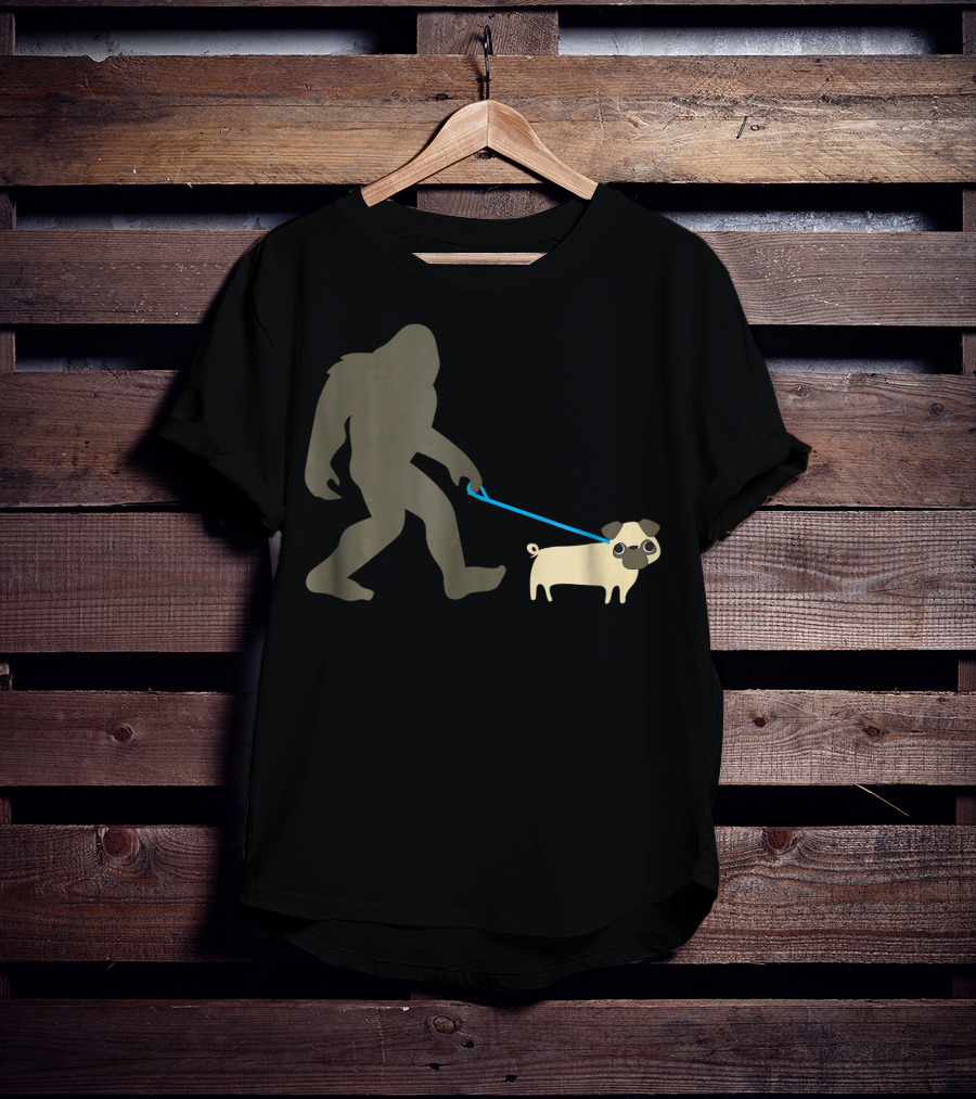 Bigfoot Walking Pug Funny Cute Sasquatch Dog Leash T-Shirt