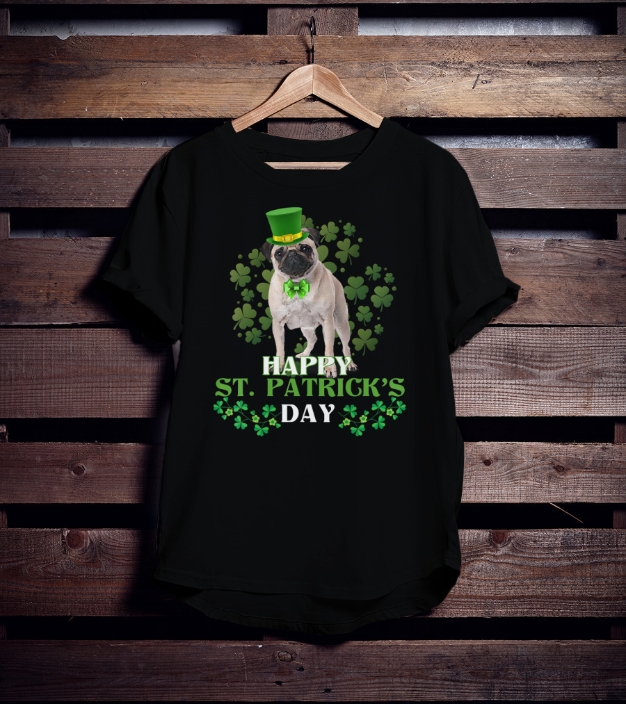 Happy St Patrick's Day Leprechaun Pug With Shamrocks T-Shirt