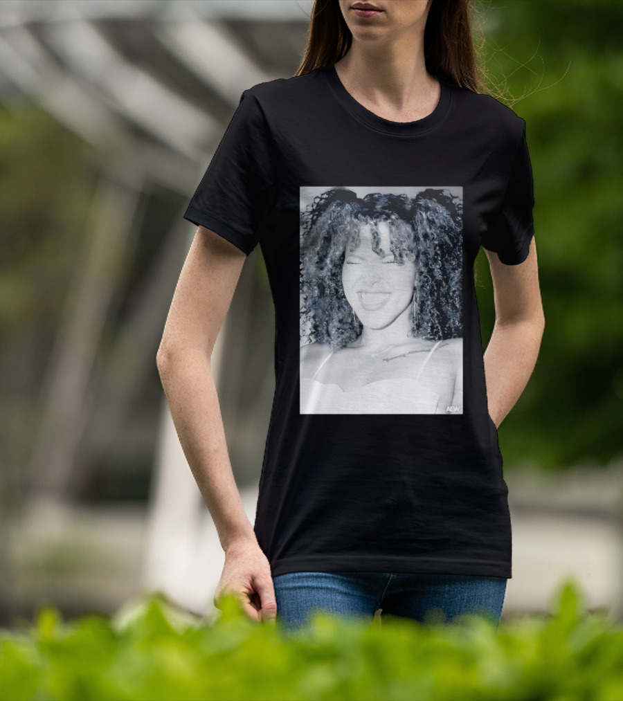 AEW Willow Nightingale Smile Black And White T-Shirt