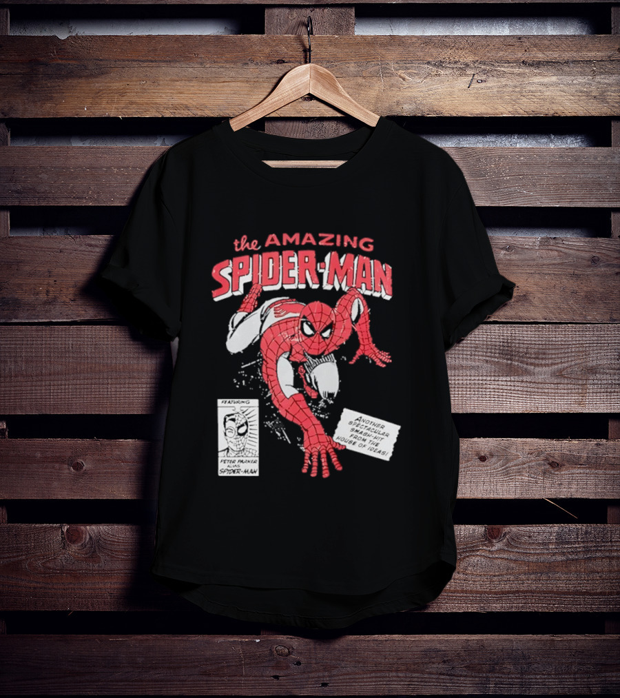 The Amazing Spider Man Peter Parker Dynamic Pose Iconic Comic T-Shirt
