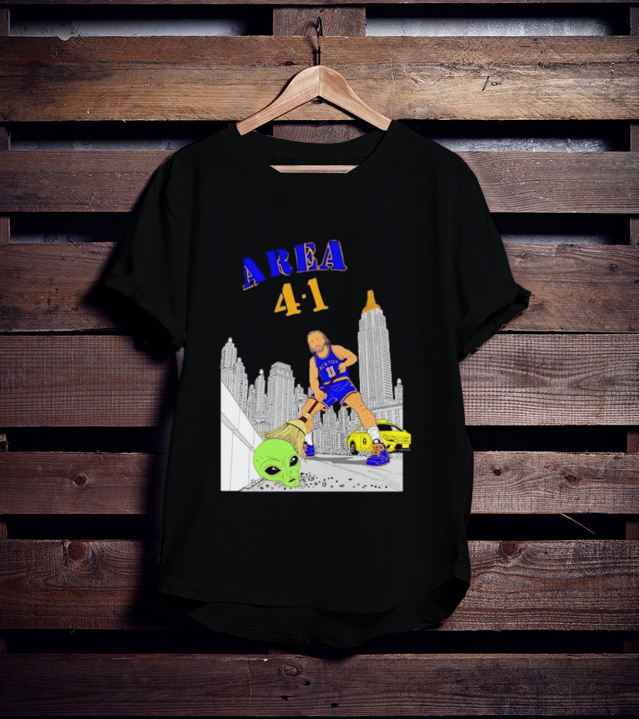 AREA 4 1 Jalen Brunson New York Knicks Vs Alien San Antonio Spurs T-Shirt