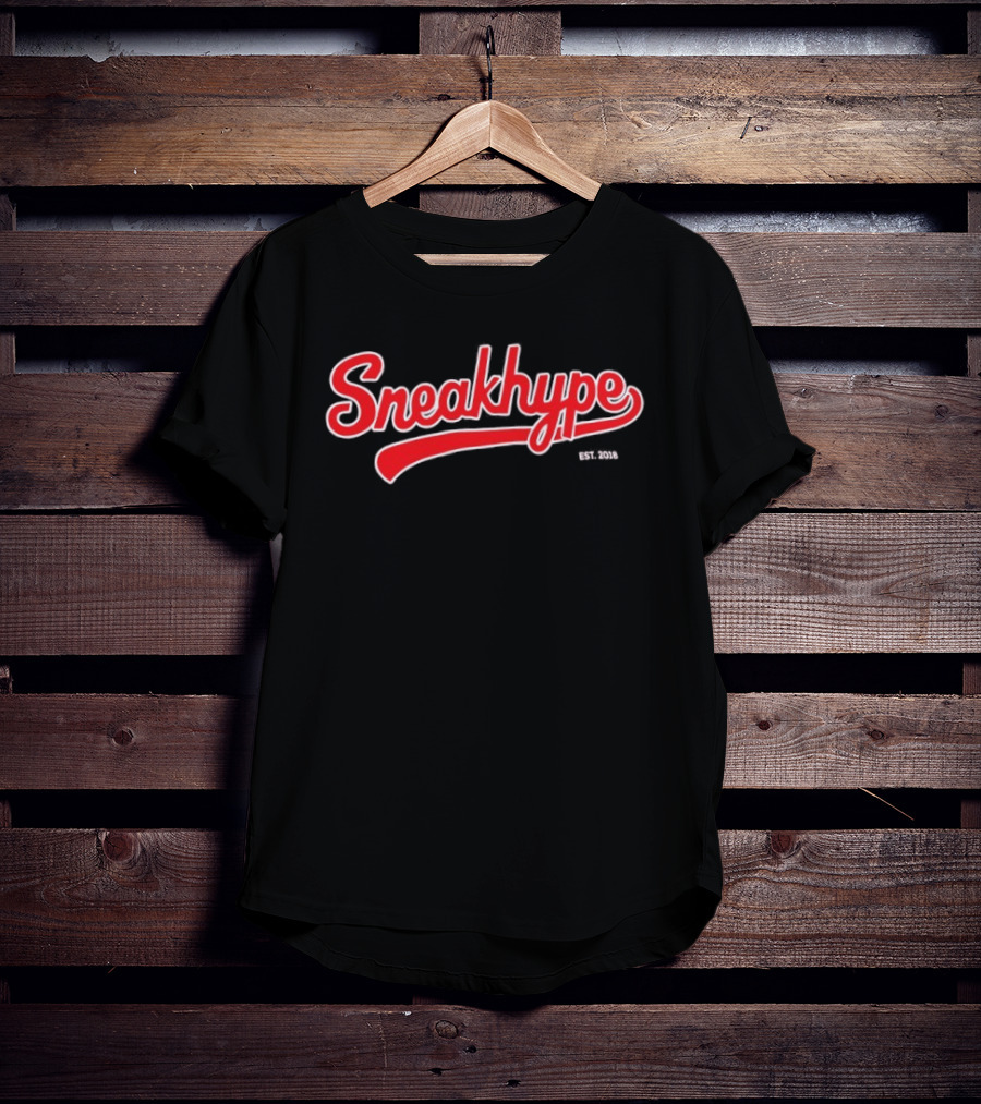 Sneakhype Est 2018 Vintage Script T-Shirt