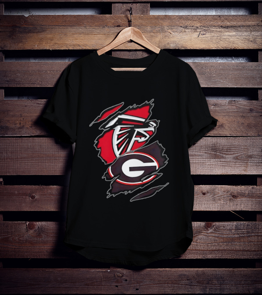 Atlanta Falcons Georgia Bulldogs Two Teams One Heart Scratch T-Shirt