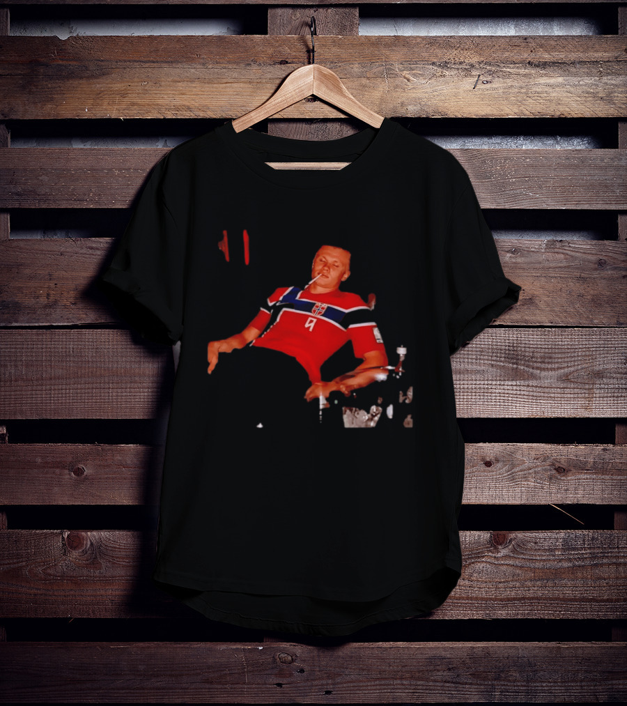 Erling Haaland Norway National Team Norwegian Nights Smoking Footballer T-Shirt