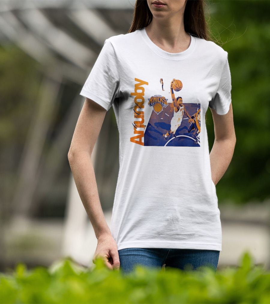 New York Knicks OG Anunoby Player Hype Dunking Action Scene T-Shirt