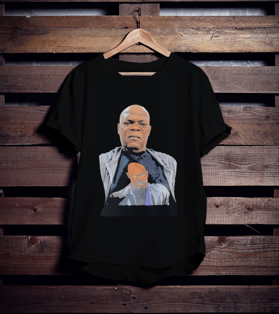 Samuel L. Jackson Wearing Himself On T-Shirt
