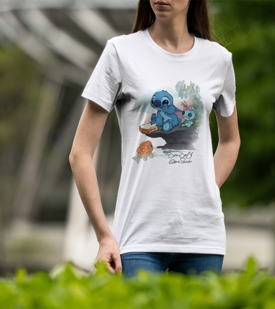 Lilo & Stitch Ohana Alii Stitch And Scrump With Fish And Sandwich T-Shirt