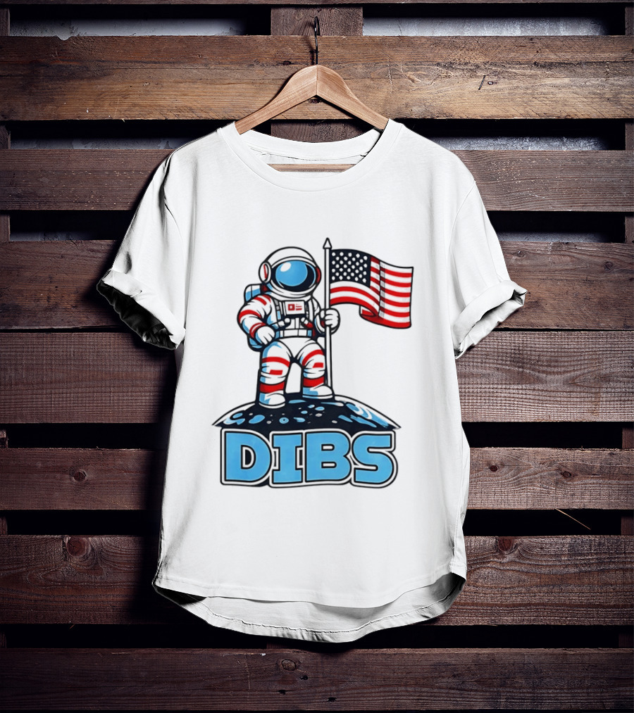 USA Dibs On The Moon Astronaut Space American Flag T-Shirt