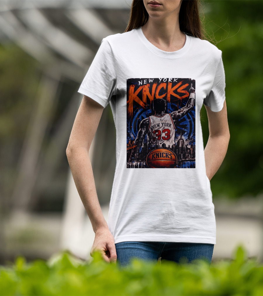 New York Knicks Ewing 33 City Skyline Basketball T-Shirt
