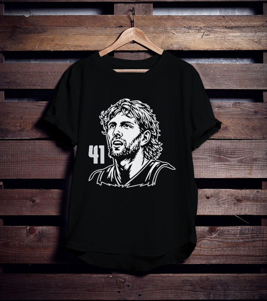 Dirk Nowitzki 41 Dallas Mavericks Headshot T-Shirt