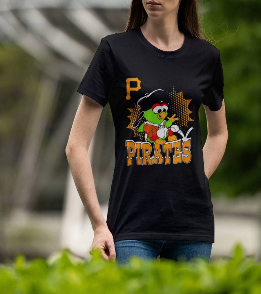 P Pittsburgh Pirates MLB Team Parrot Baseball T-Shirt