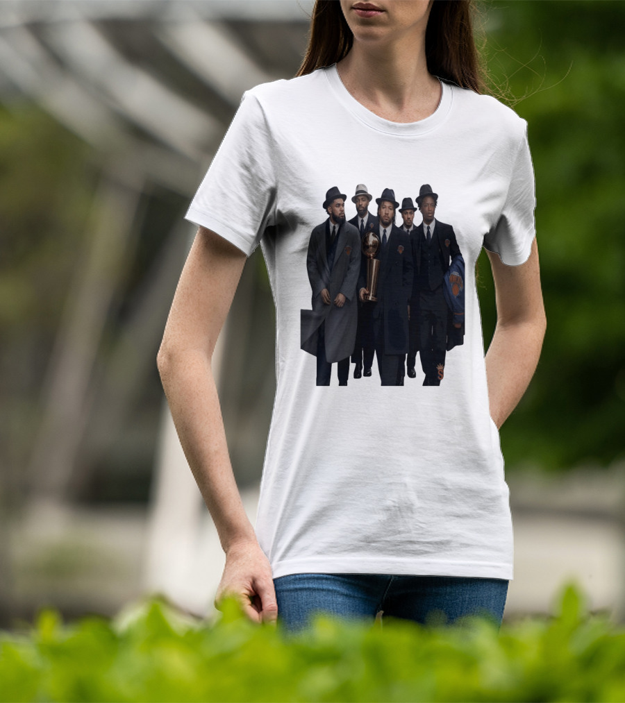 Knicks Mafia New York Knicks Players Suits Championship Trophy T-Shirt