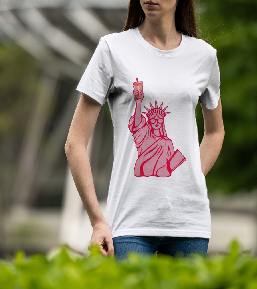 Statue Of Liberty Sunglasses Iced Drink T-Shirt