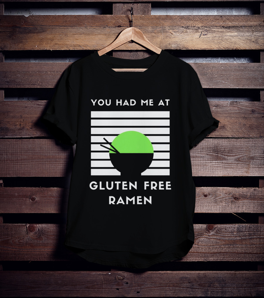 You Had Me At Gluten Free Ramen Retro Style Lines Green Circle T-Shirt