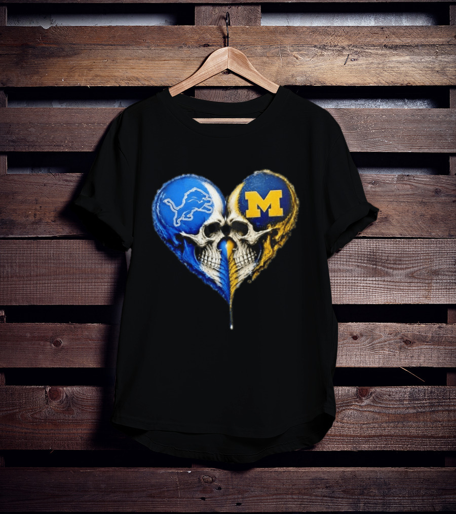 Detroit Lions And Michigan Wolverines Heart Skulls T-Shirt