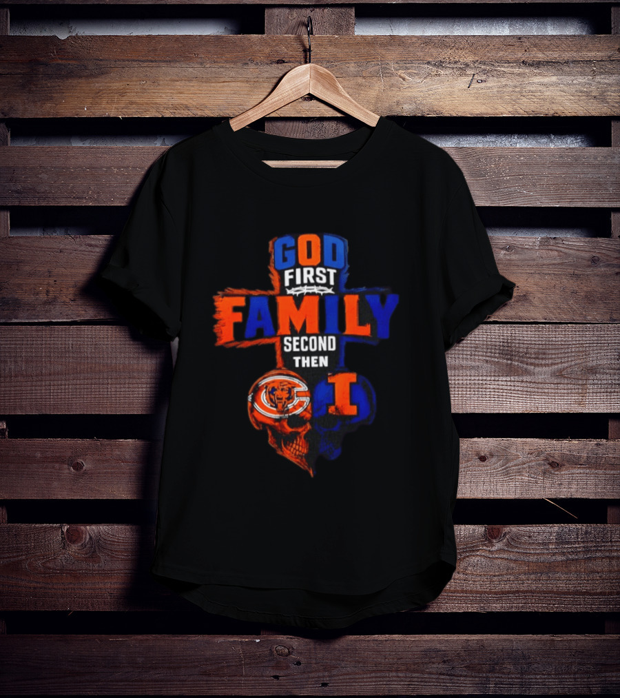 God First Family Second Then Chicago Bears And Illinois Fighting Illini Skull Heart T-Shirt