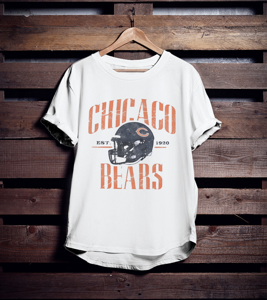Chicago Bears Est 1920 Distressed Helmet Vintage Football T-Shirt