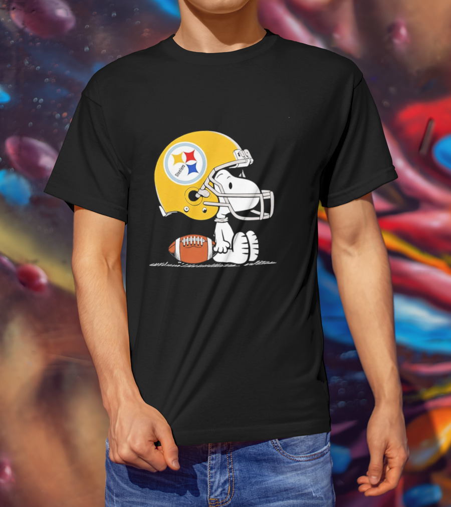 Snoopy Pittsburgh Steelers Helmet Football T-Shirt