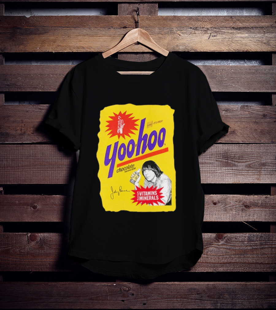 Johnny Ramone Yoo Hoo Chocolate Drink 5 Vitamins 3 Minerals T-Shirt