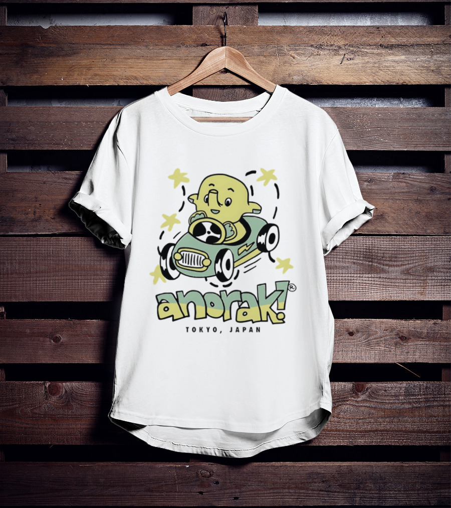 Anorak Tokyo Japan Elephant Cartoon In Car With Stars T-Shirt