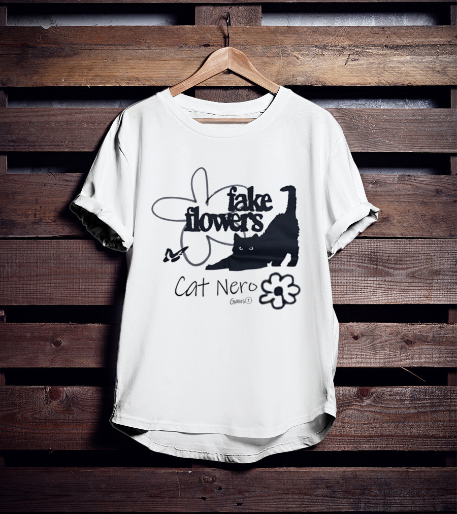 Cat Nero Fake Flowers Gains Floral Aesthetic Butterfly T-Shirt