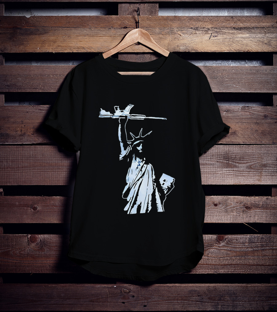 Statue Of Liberty Holding Assault Rifle July 4th Independence T-Shirt