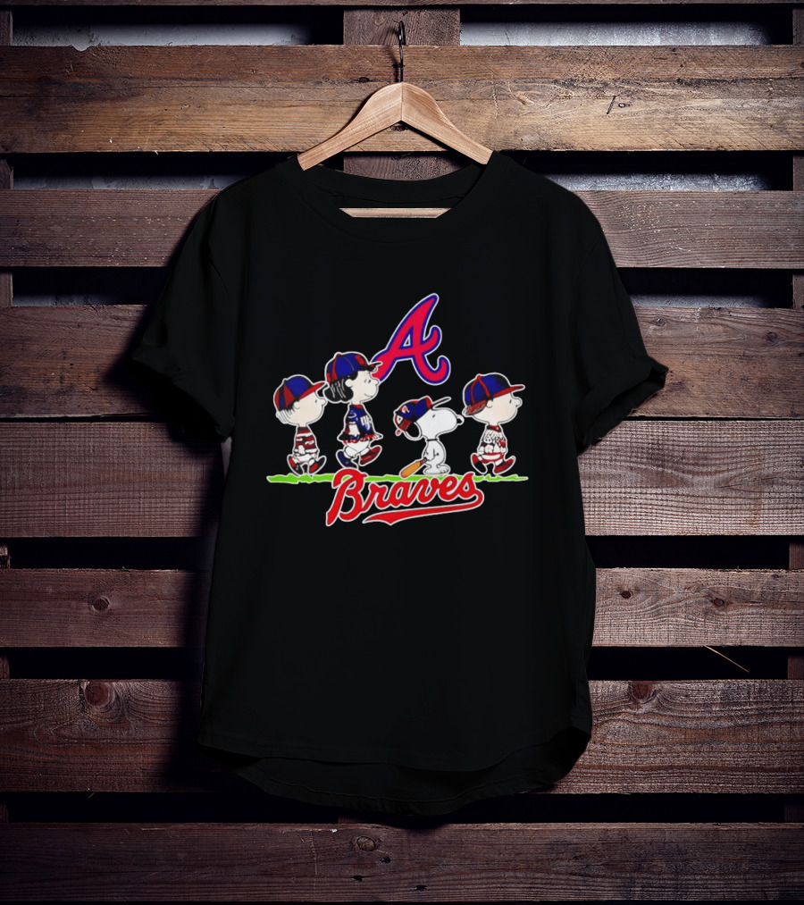 Atlanta Braves Peanuts Characters Walking With Baseball Caps T-Shirt