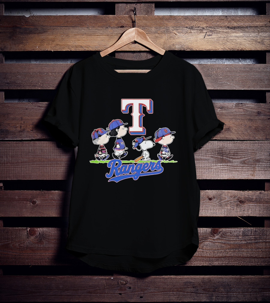 Peanuts Characters Walking With Texas Rangers Baseball Team T-Shirt