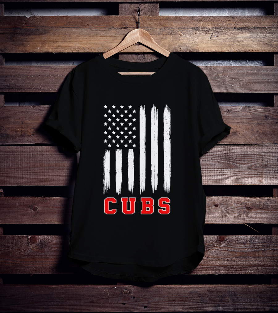Cubs Distressed American Flag Stars And Stripes T-Shirt