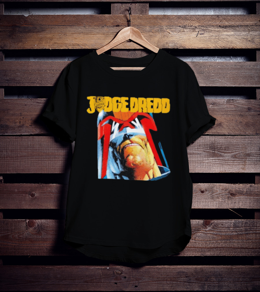 Judge Dredd Face Of Justice Iconic 2000 AD Comic Book Cover T-Shirt