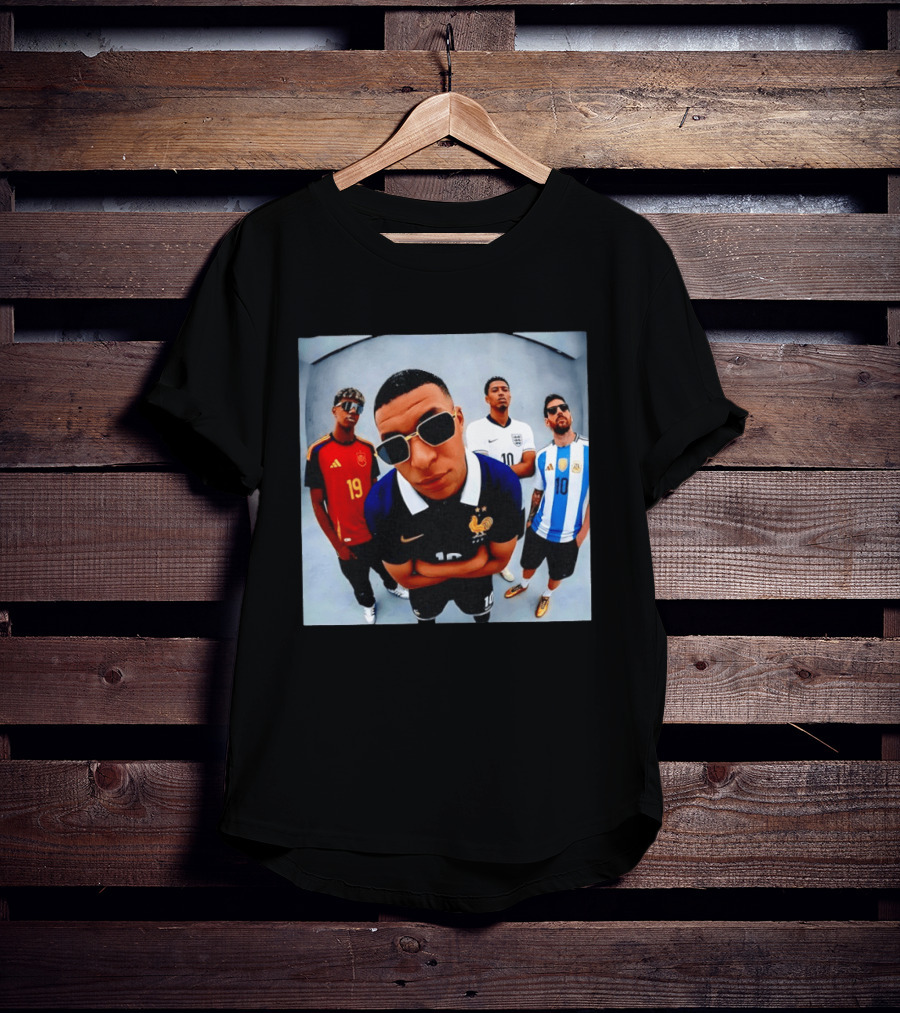 Kylian Mbappe Jude Bellingham Lionel Messi Football Stars Selfie Spain England Argentina France T-Shirt